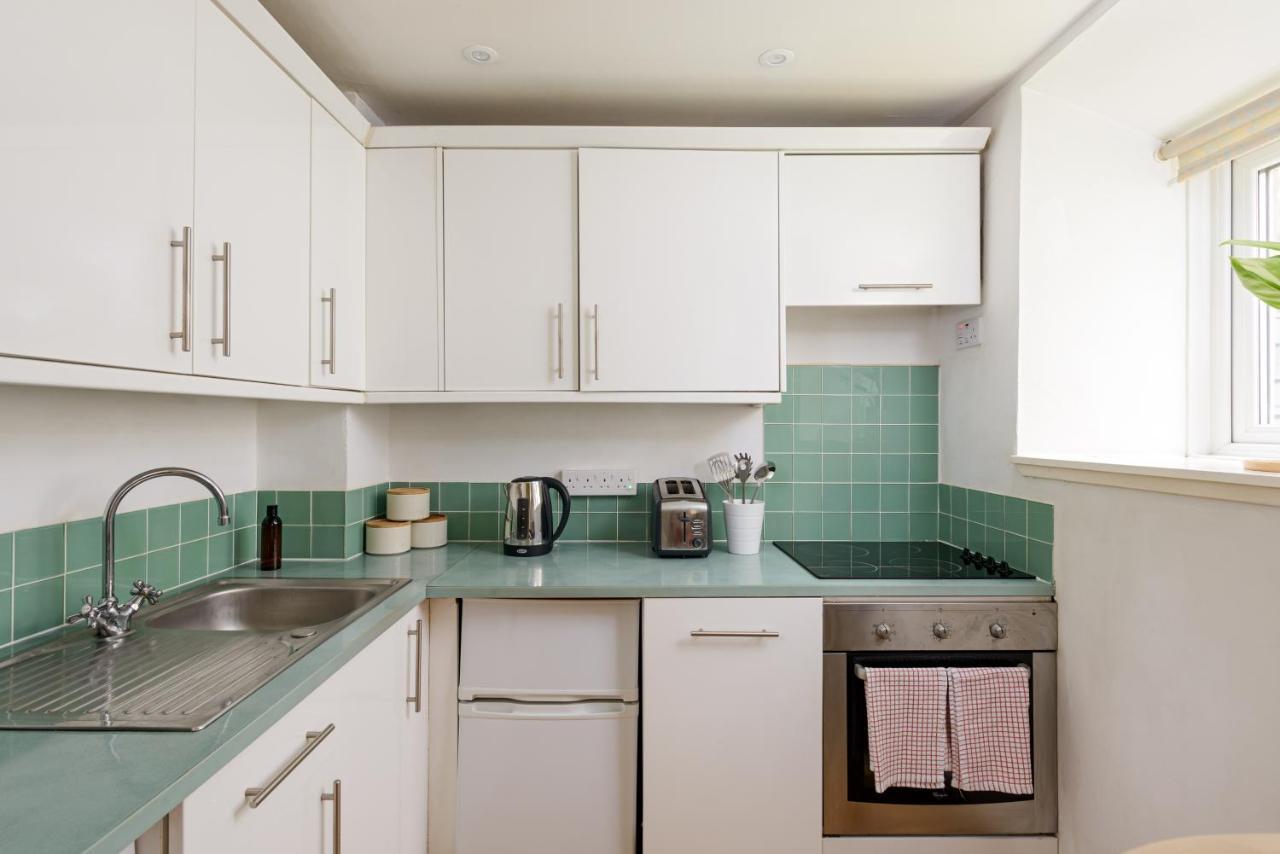 The Old Town Cockburn Apartment Edinburgh Bagian luar foto